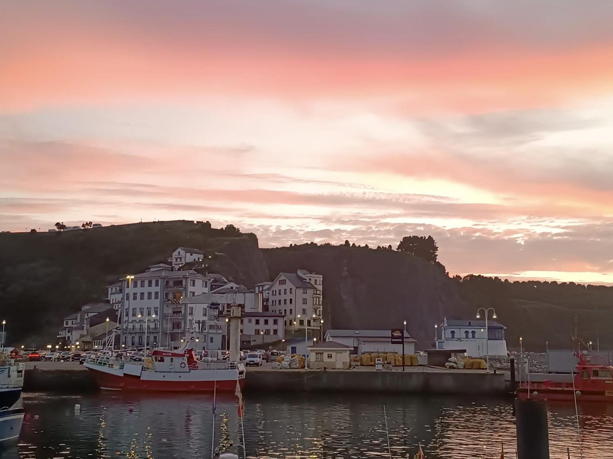 A Bruxo Fonte 8 Pzs 2 Banos Full Reg Vut38509 Leilighet Luarca Eksteriør bilde